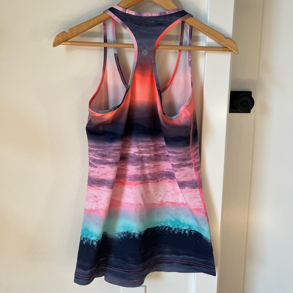 Lululemon Tank sz 8